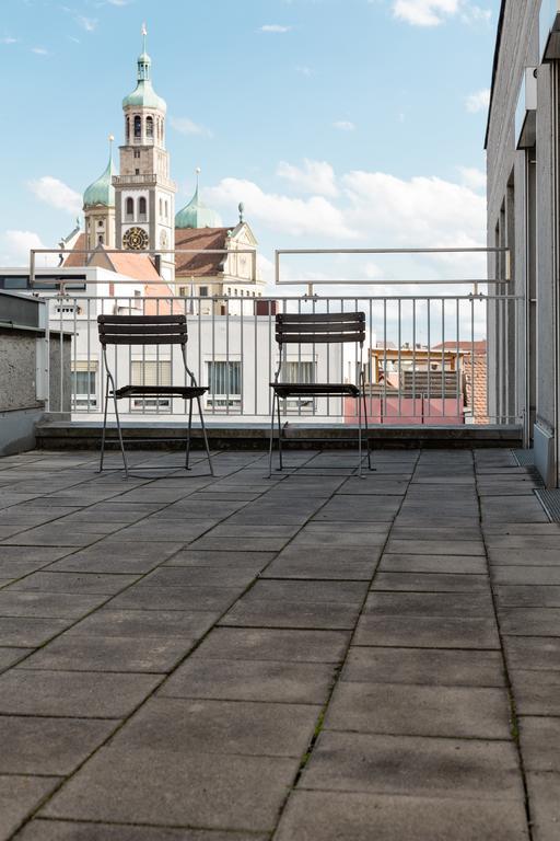 Nonstop Hotel Augsburg - Ubernacht - Hostelhotelhome Dış mekan fotoğraf