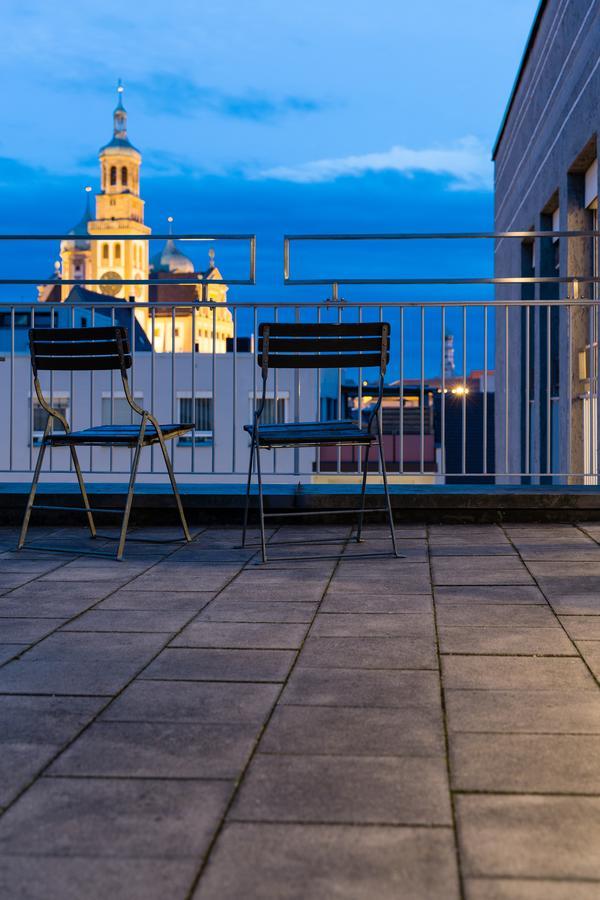 Nonstop Hotel Augsburg - Ubernacht - Hostelhotelhome Dış mekan fotoğraf