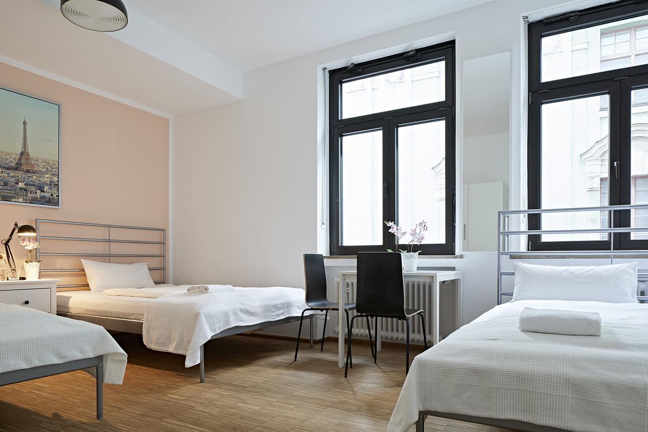 Nonstop Hotel Augsburg - Ubernacht - Hostelhotelhome Dış mekan fotoğraf